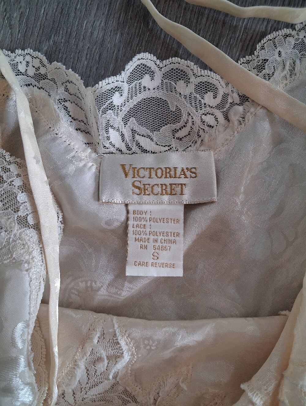 Vintage Victoria's Secret 80s Gold Label Cream Lace Chemise Mini Slip Dress - Picture 4 of 7